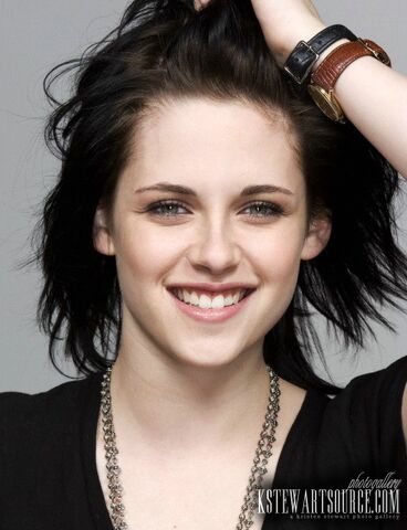 File:Kristenstewartew2.jpg