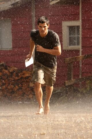 File:Bd jacobrunrain-560x840.jpg