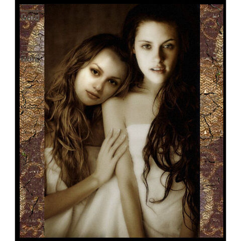 File:Isabella-and-Renesmee-isabella-marie-cullen-18191716-500-5002.jpg
