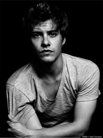 File:Xavier Samuel VMAN 1.jpg