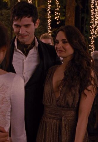 File:Carmen & eleazar (08).jpg