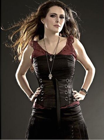 File:Sharon-den-adel-10.jpg