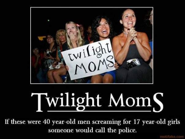 File:Twimoms.jpg