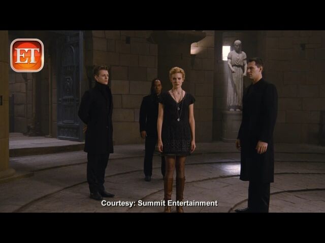 File:Demetri, Felix, Irina and Santiago stay together.jpg