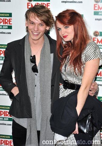 File:Jamie campbell bower 2349694.jpg