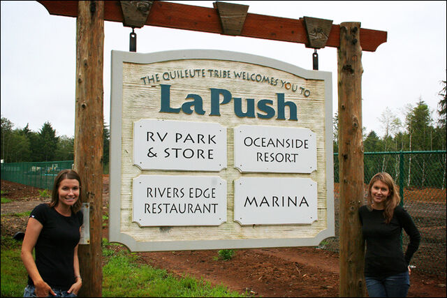 File:Forks-la-push-sign.jpg
