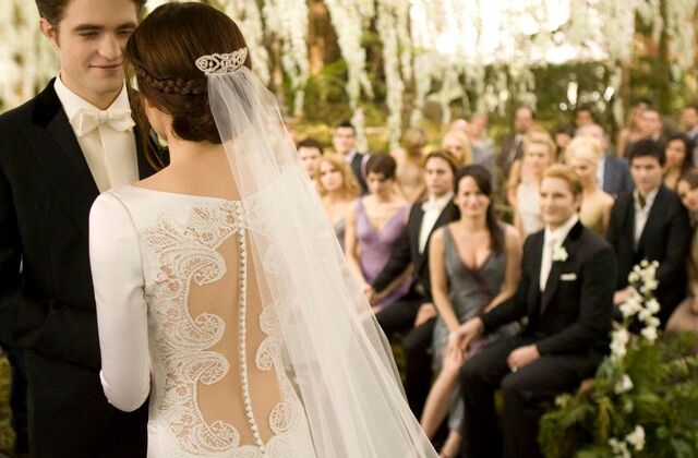File:BD-New-Stills-twilight-series-27185505-960-630.jpg