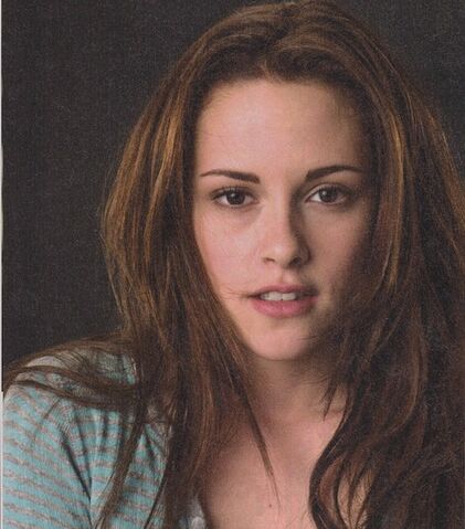 File:Lucky-brand-jeans-long-sleeved-heathered-stripe-henley-and-bella-swan-gallery.jpg