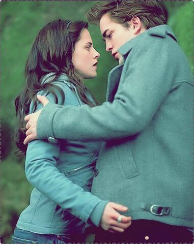 File:Bella $ edward .jpg