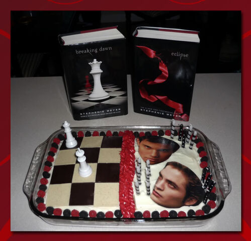 File:TwilightTeamEdwardandTeamJacobcake.jpg