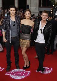 File:AhsleyandKellan.jpg