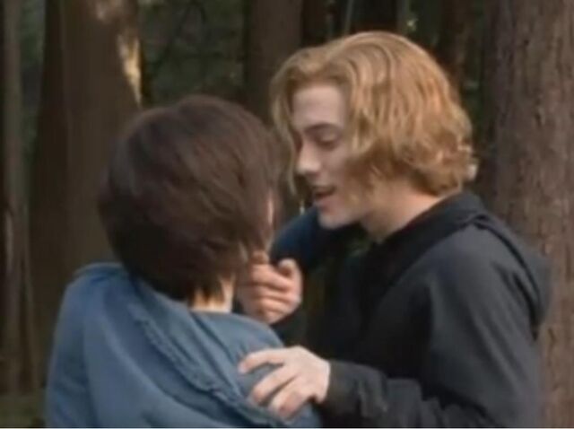 File:Alice-e-Jasper-alice-and-jasper-18126876-1051-785.jpg