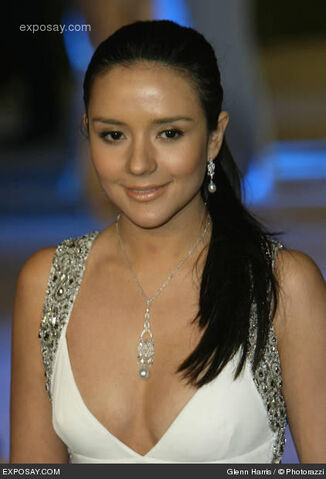 File:Catalina-sandino-moreno-2005-vanity-fair-oscar-party-SuZmCe.jpg