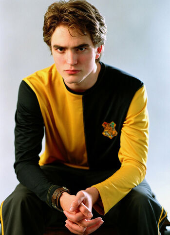 File:Robert-pattinson-cedric-diggory.jpg