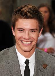 File:Xavier Samuel.jpg