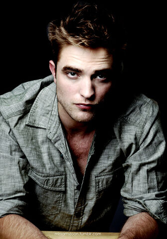 File:Robert Pattinson 141.jpg