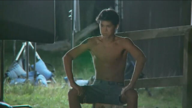 File:Sneak-Peak-At-Eclipse-Screencaps-eclipse-movie-10871200-1024-575.jpg