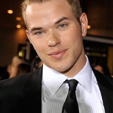 File:Kellan Lutz 12.jpg