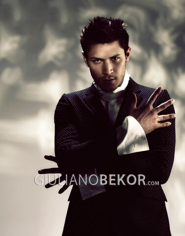 File:Giulianobekor-alexmeraz2.jpg
