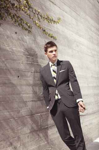 File:TodoTwilightSaga-Xavier-Samuel-GQ-3.jpg
