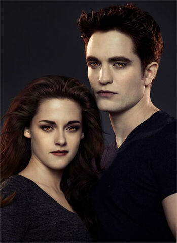 Datei:Breaking-dawn-part-2-bella-edward-promo-image 400x550-kac-073012.jpg