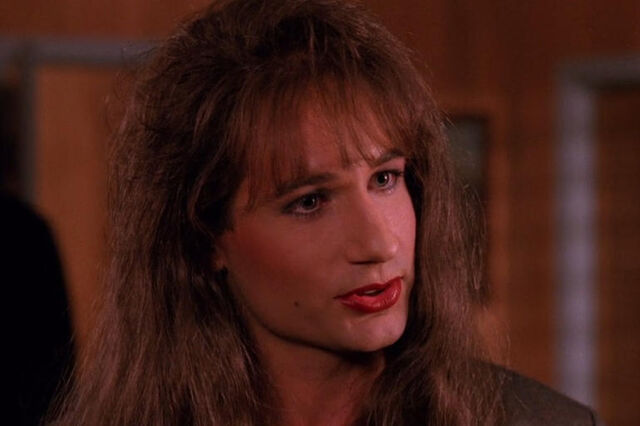 Fichier:Denisebryson.jpg