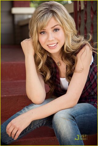 File:JennetteMcC.jpg