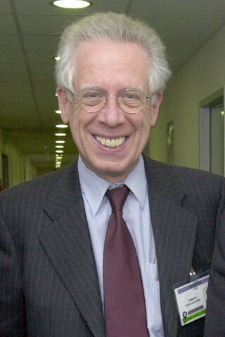 File:Tommaso Padoa-Schioppa.jpg