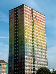 220px-BRAVIA Glasgow paint