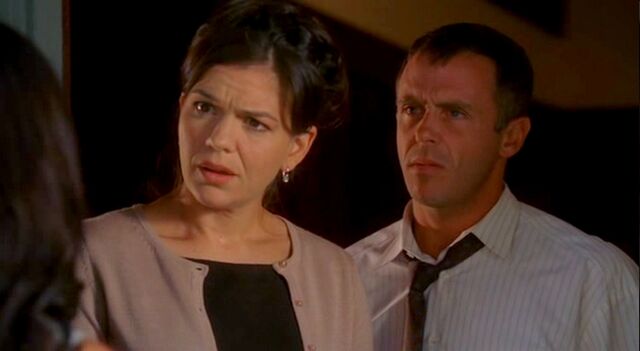 File:1x02i.jpg