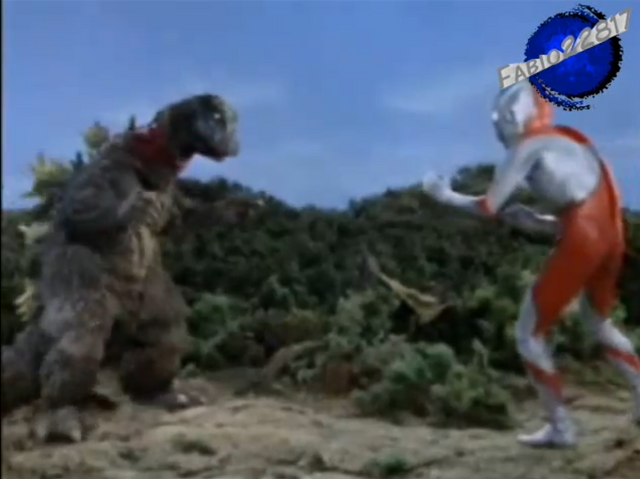 File:UltramanvsJirass.png