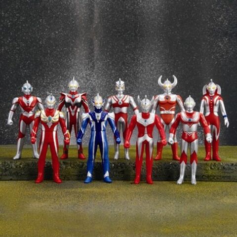 File:Ultra-Hero-Collection-BOX-2.jpg