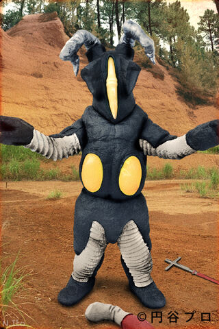 File:Zetton ll Redman.jpg