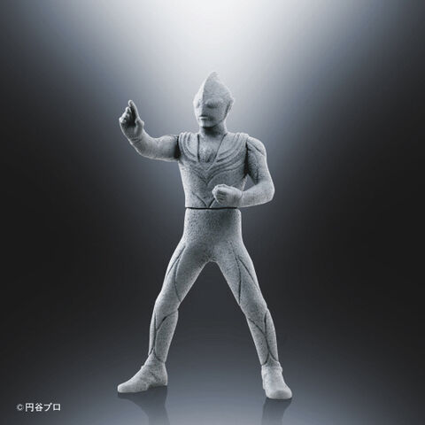 File:P-Bandai-Ultra-Hero-500-Tiga-Statue-ver.jpg