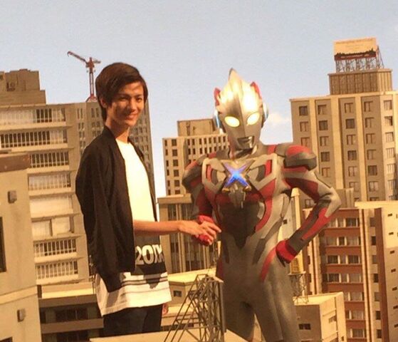 File:ULTRAMAN X.jpg