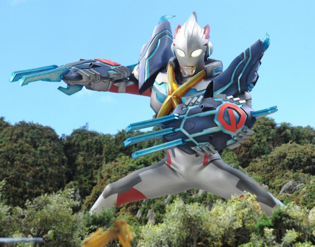 File:Ultraman X Cyber Gomora Armor.png