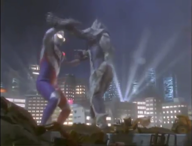 File:Tiga vs Kyrieloid.png