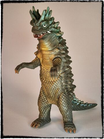 File:Ultra Monster Series -22 Bemler 2007.jpg