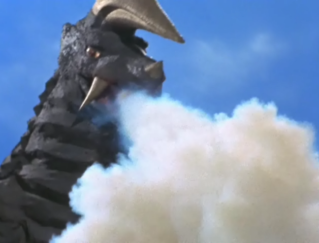 File:Black King Smokescreen.png