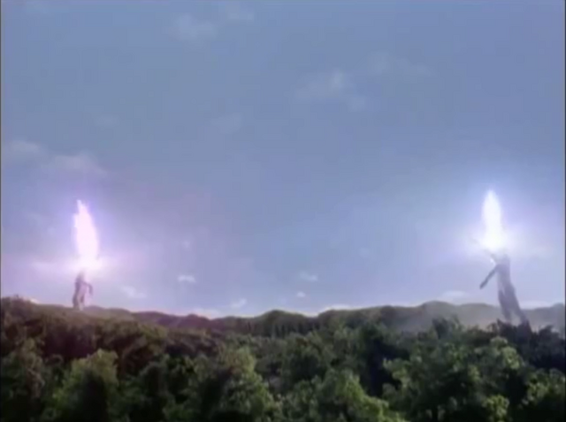 File:Imitation Agul and Ultraman Agul had a duel of Photon Crushers.png