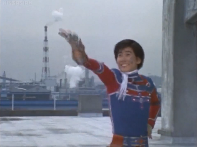 File:Kotaro finishes Alien Valkie.png