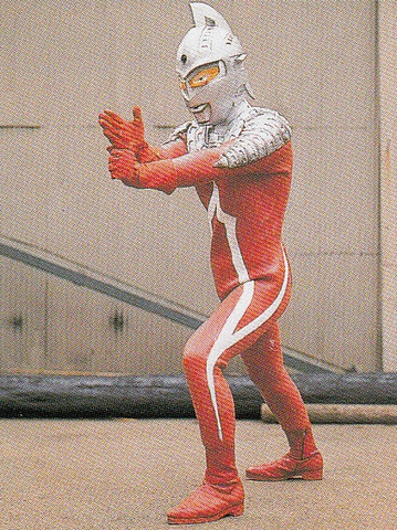 File:Ultraseven B in city.png