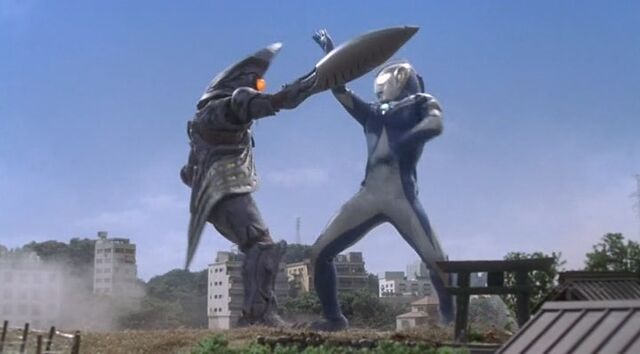 File:TFC-Cosmos-Luna-VS-Beshikaru.jpg