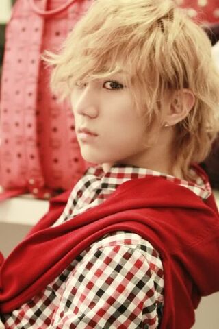 Archivo:400px-Hyun Seung 44.jpg