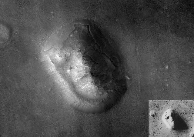 File:TUP faceonmars2.jpg