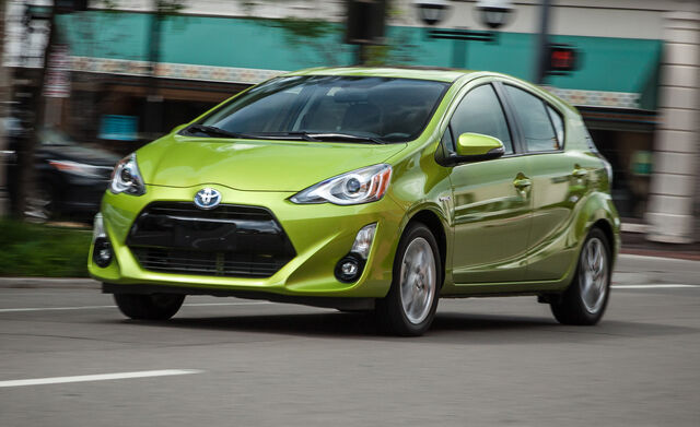 File:2015-toyota-prius-c-review-car-and-driver-photo-659160-s-original.jpg
