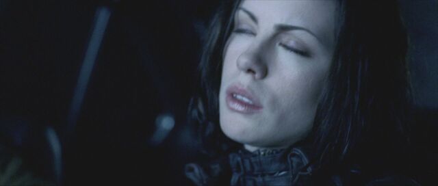 File:Selene faints.jpg