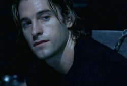 Underworld (2003).mp4 snapshot 01.04.30 -2017.05.04 17.40.17-