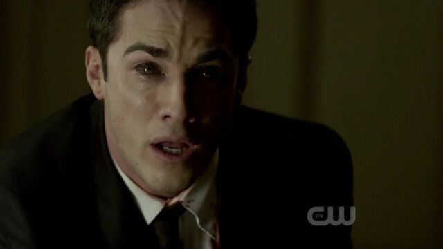 File:Tyler-Lockwood-2x07-Masquerade-tyler-lockwood-16740373-1276-717.jpg