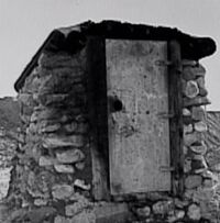 Scott Johnson shack1